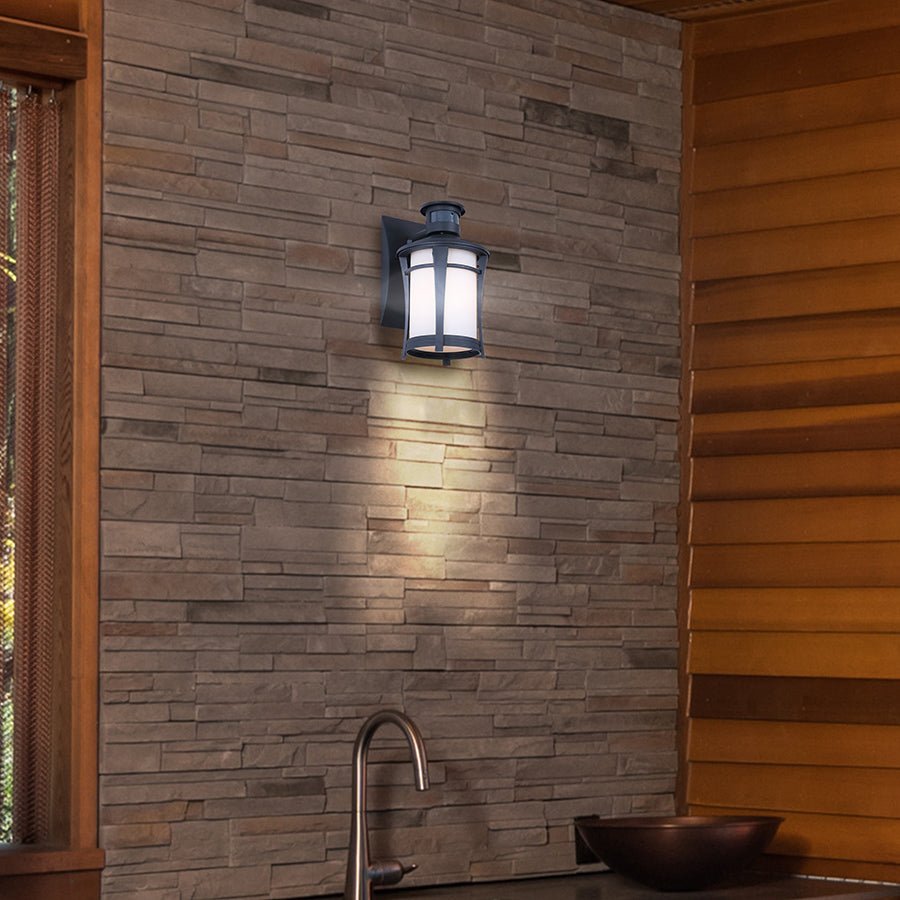 Lanterne extérieure Casper - by Canarm | Luminaires & cie