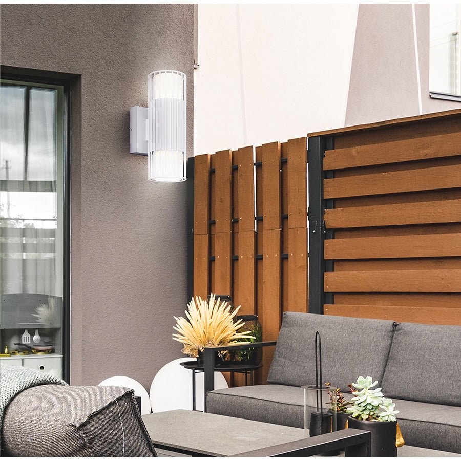 Lanterne extérieure Javon - Blanc 13" by Canarm | Luminaires & cie