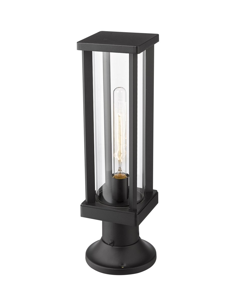 Lanterne extérieure sur socle Glenwood - Carré 17 1/2" by Z-Lite | Luminaires & cie