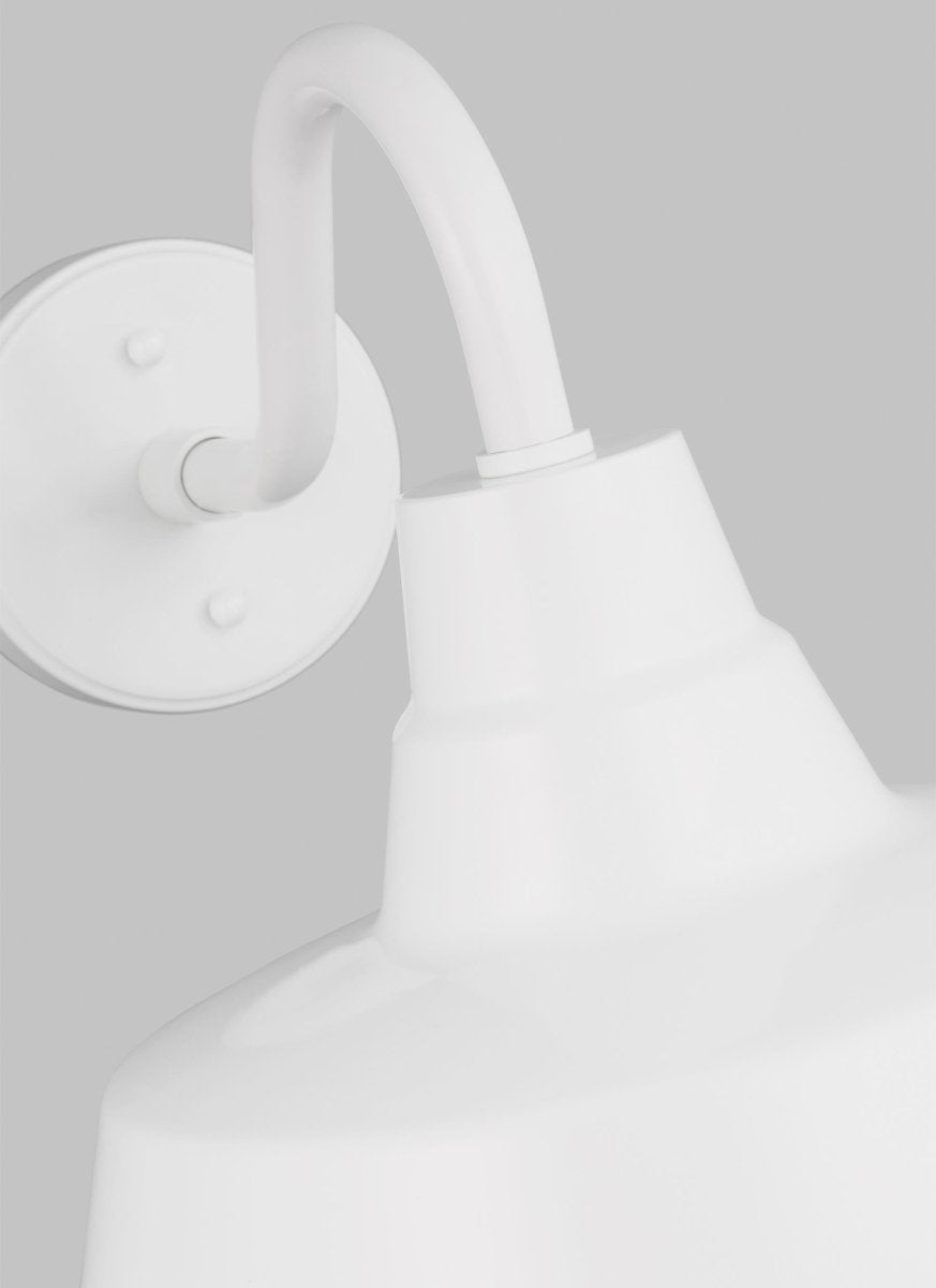 Lanterne murale extérieure Barn Light - Blanc texturé extérieur 16" StoneStrong by Visual Comfort Studio | Luminaires & cie