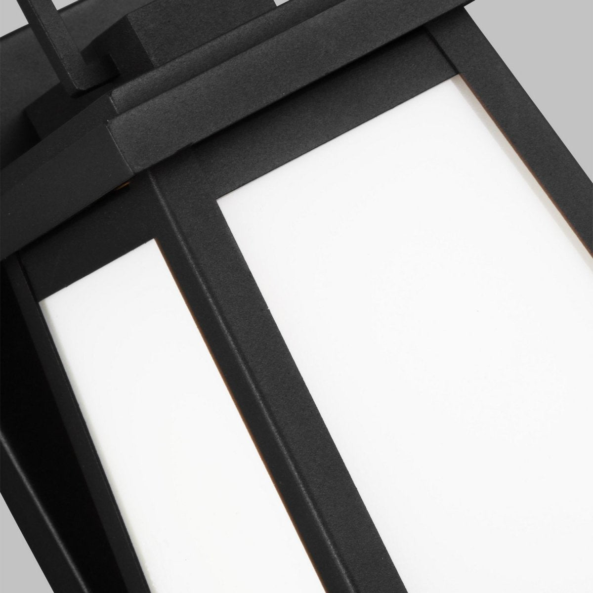 Lanterne murale extérieure Founders - Bronze antique 8 1/2" by Visual Comfort Studio | Luminaires & cie