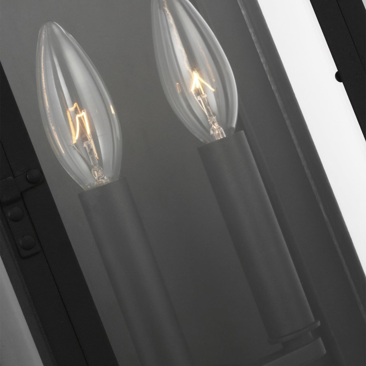 Lanterne murale extérieure Hingham - 10" by Visual Comfort Studio | Luminaires & cie