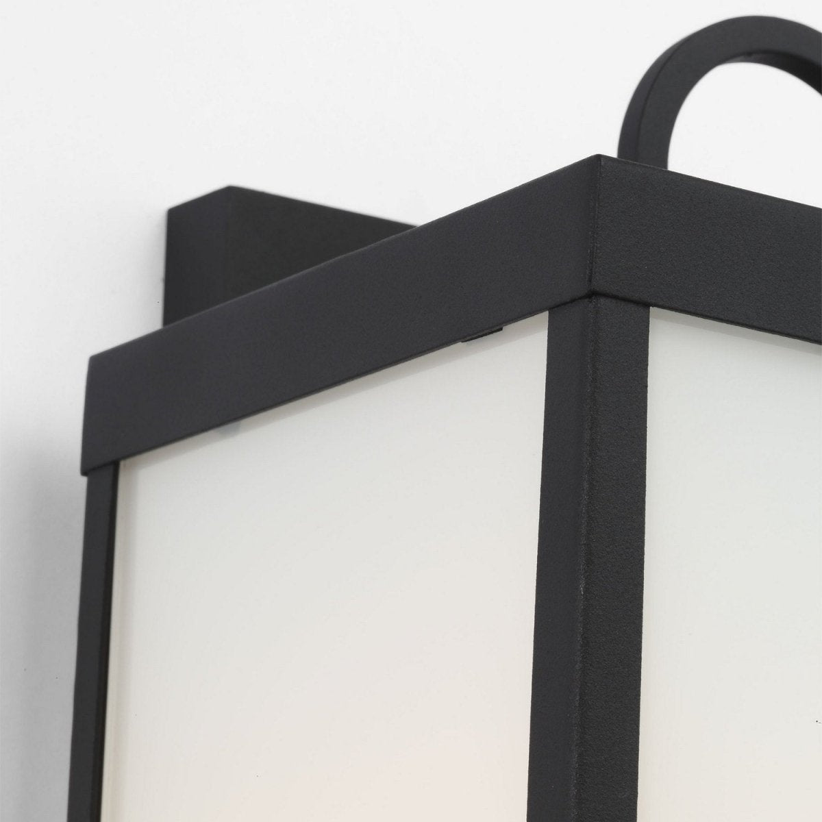 Lanterne murale extérieure Howell - Noir texturé 9" by Visual Comfort Studio | Luminaires & cie