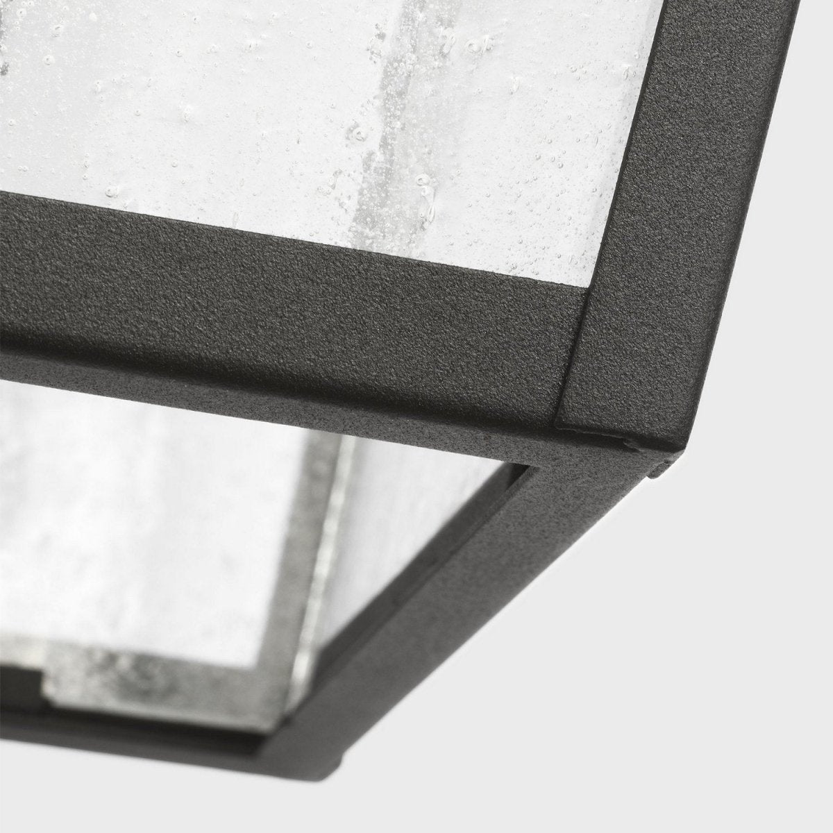 Lanterne murale extérieure Kennewick - Noir texturé 10 3/4" by Visual Comfort Studio | Luminaires & cie