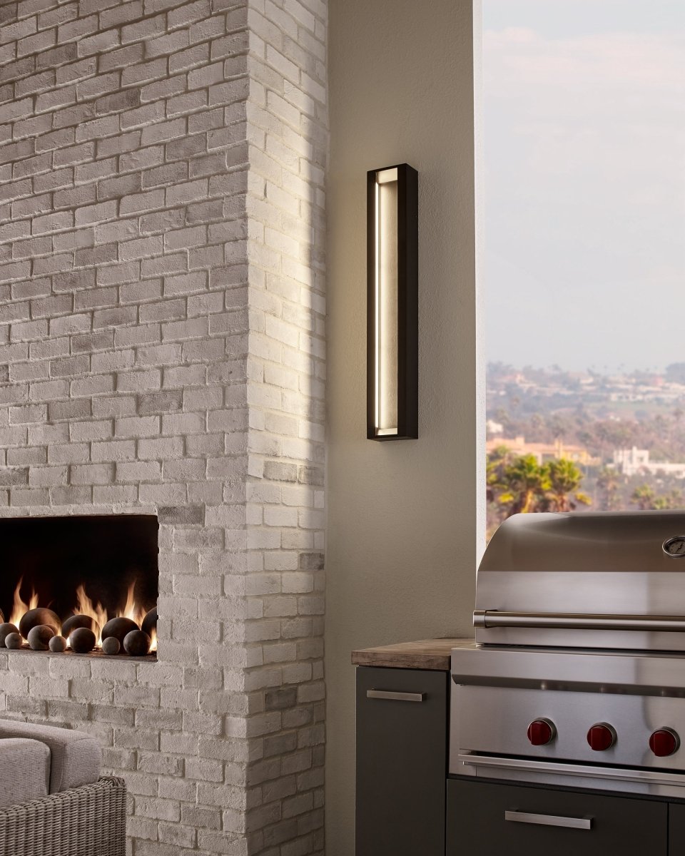 Lanterne murale extérieure Mattix - 36 1/2" by Visual Comfort Studio | Luminaires & cie