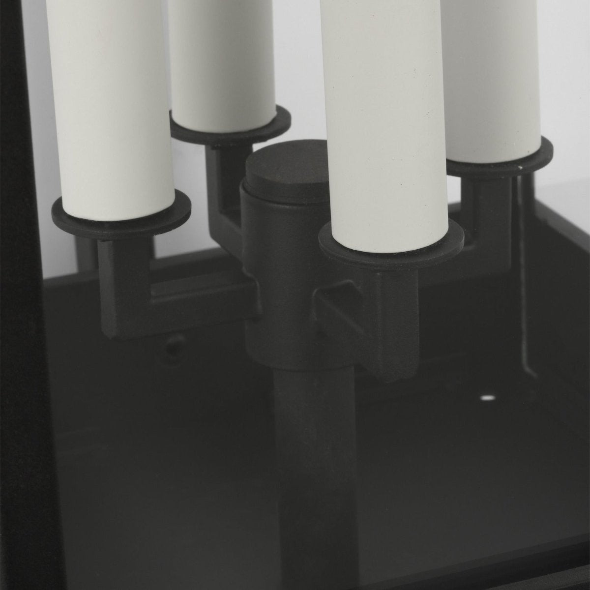Lanterne murale extérieure sur bras Cupertino - Noir texturé 6 1/4" by Visual Comfort Studio | Luminaires & cie