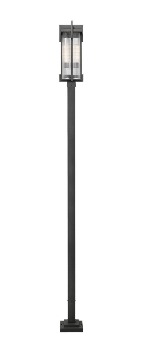 Lanterne sur poteau Fortis - 35" by Z-Lite | Luminaires & cie