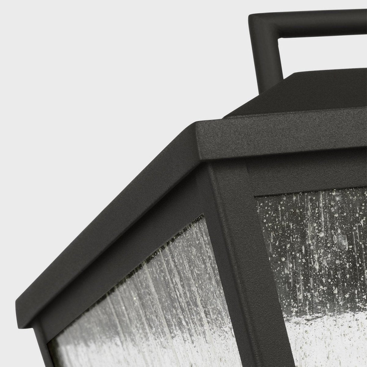 Lanterne sur poteau Kennewick - Noir texturé by Visual Comfort Studio | Luminaires & cie