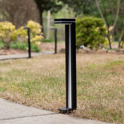 Luminaire d'Allée Gamasonic - Accent bleu by Gamasonic | Luminaires & cie