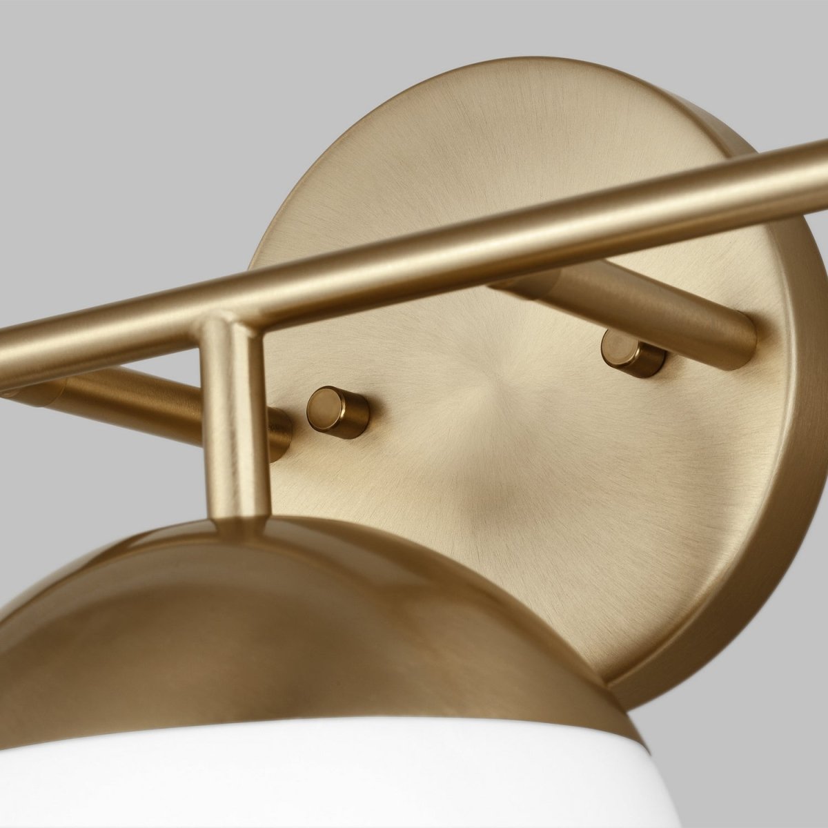 Luminaire de vanité Alvin - Nickel brossé 33 3/8" by Visual Comfort Studio | Luminaires & cie