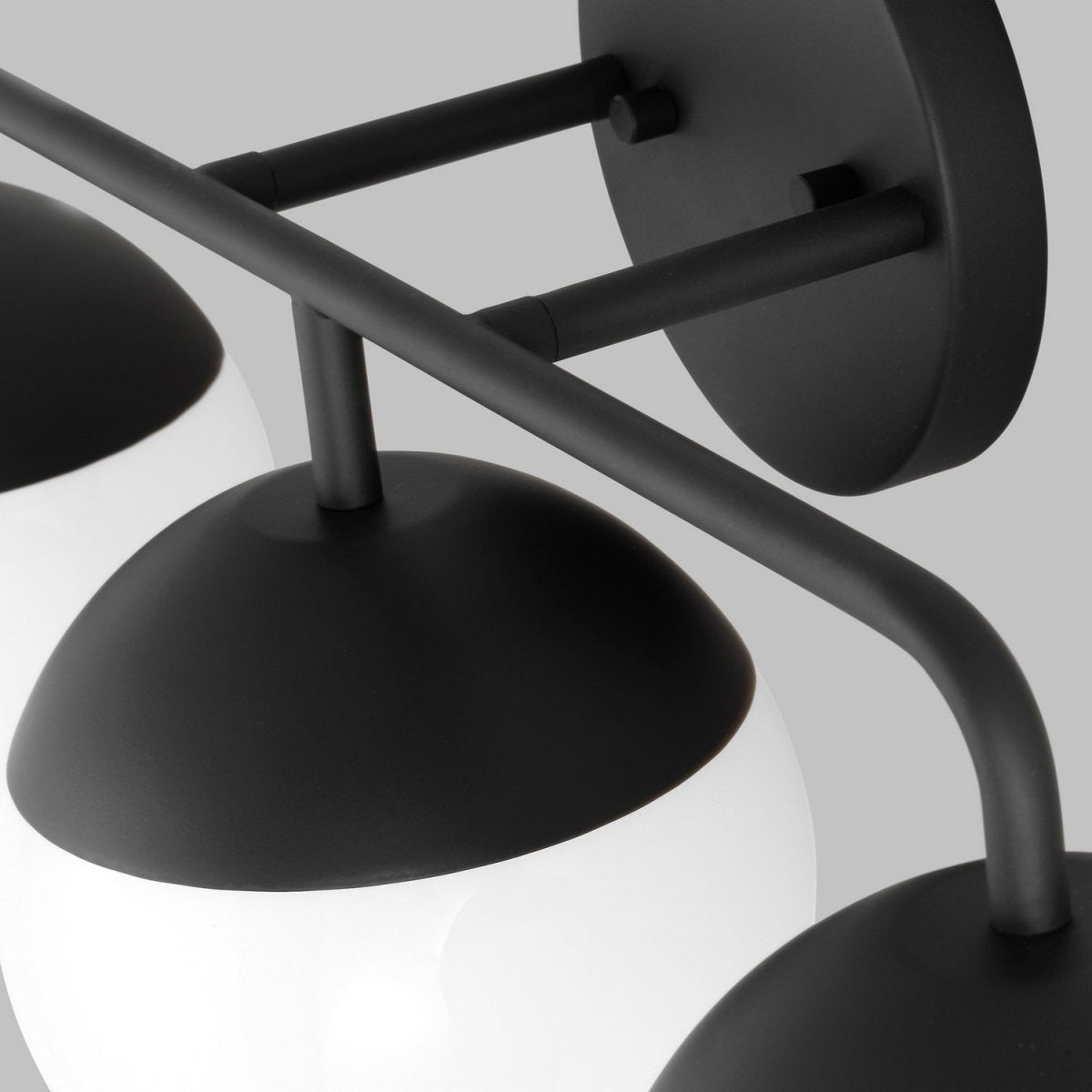 Luminaire de vanité Alvin - Nickel brossé 33 3/8" by Visual Comfort Studio | Luminaires & cie
