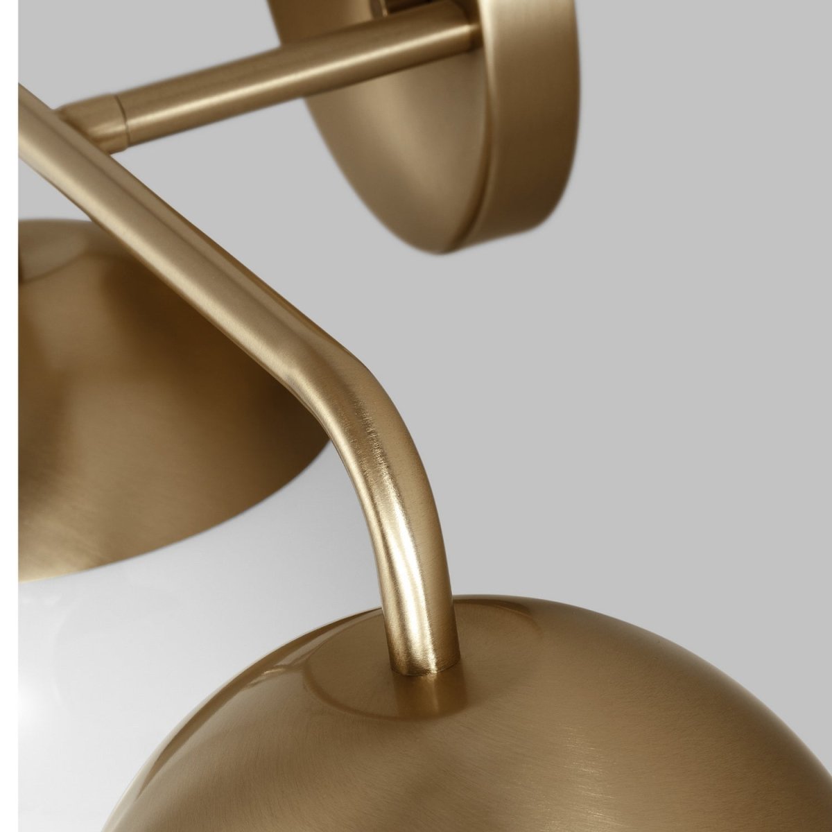 Luminaire de vanité Alvin - Nickel brossé 33 3/8" by Visual Comfort Studio | Luminaires & cie