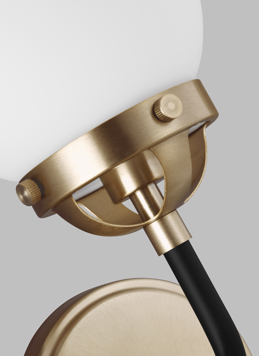 Luminaire de vanité Cafe - Laiton satiné 5 1/4" Ampoules DEL incluses by Visual Comfort Studio | Luminaires & cie