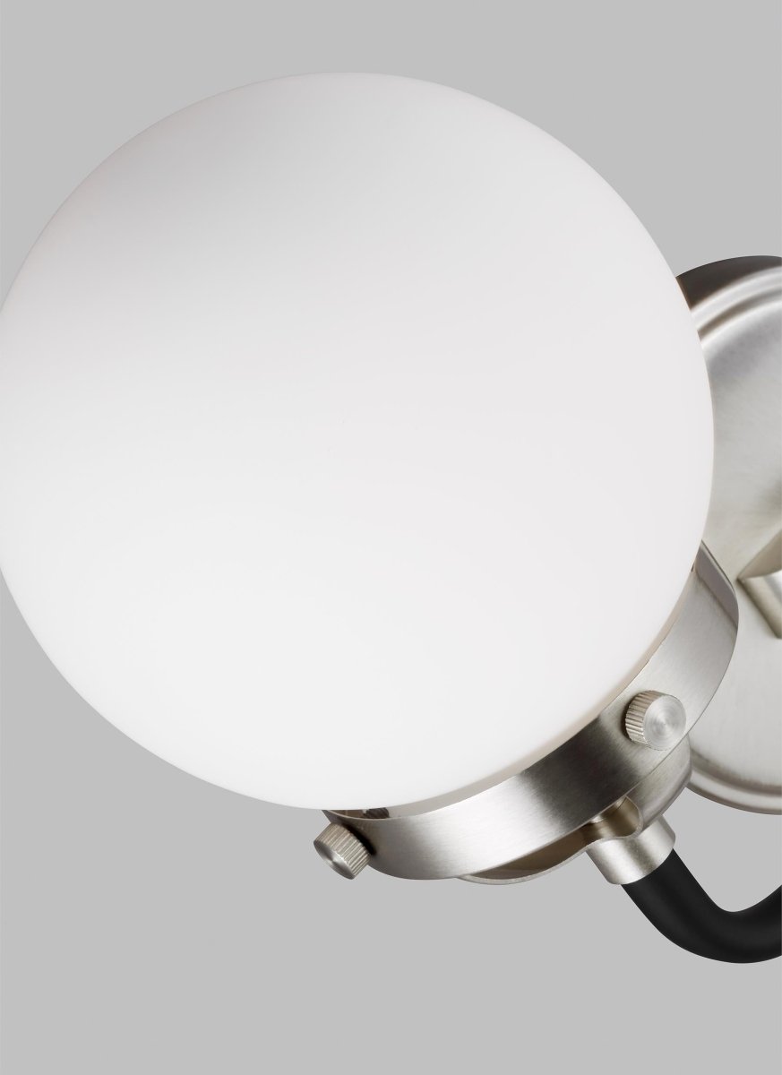 Luminaire de vanité Cafe - Nickel brossé 14" Ampoules non - incluses by Visual Comfort Studio | Luminaires & cie