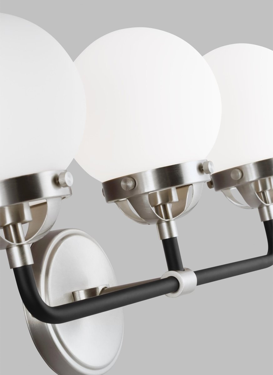 Luminaire de vanité Cafe - Nickel brossé 21 3/4" Ampoules non - incluses by Visual Comfort Studio | Luminaires & cie