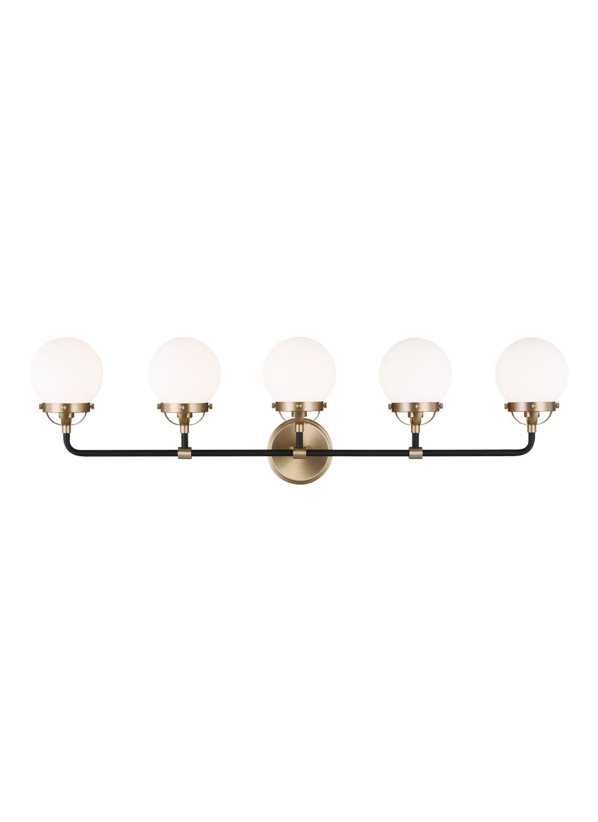 Luminaire de vanité Cafe - Laiton satiné 38 1/4" Ampoules non - incluses by Visual Comfort Studio | Luminaires & cie