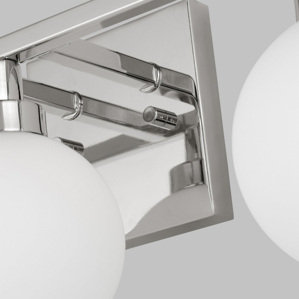 Luminaire de vanité Clybourn - Laiton satiné 30 1/8" by Visual Comfort Studio | Luminaires & cie