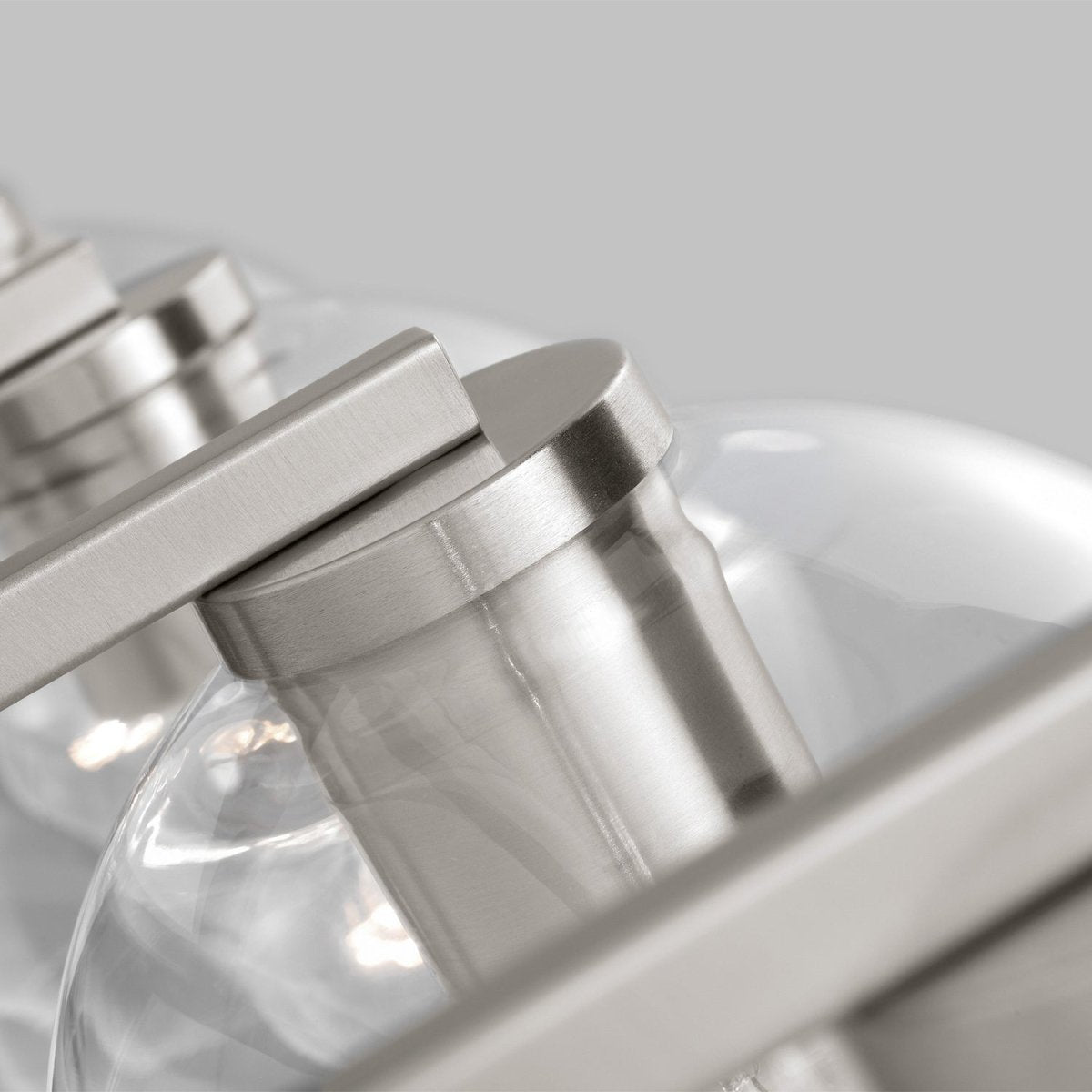 Luminaire de vanité Codyn - Nickel brossé 40" by Visual Comfort Studio | Luminaires & cie