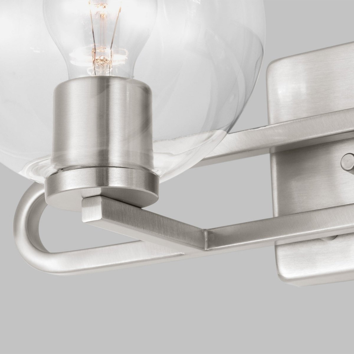 Luminaire de vanité Codyn - Nickel brossé 40" by Visual Comfort Studio | Luminaires & cie