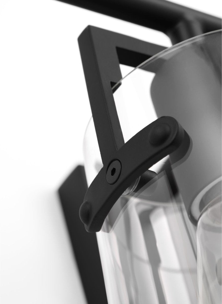 Luminaire de vanité Crofton - Noir de minuit 33 3/8" by Visual Comfort Studio | Luminaires & cie