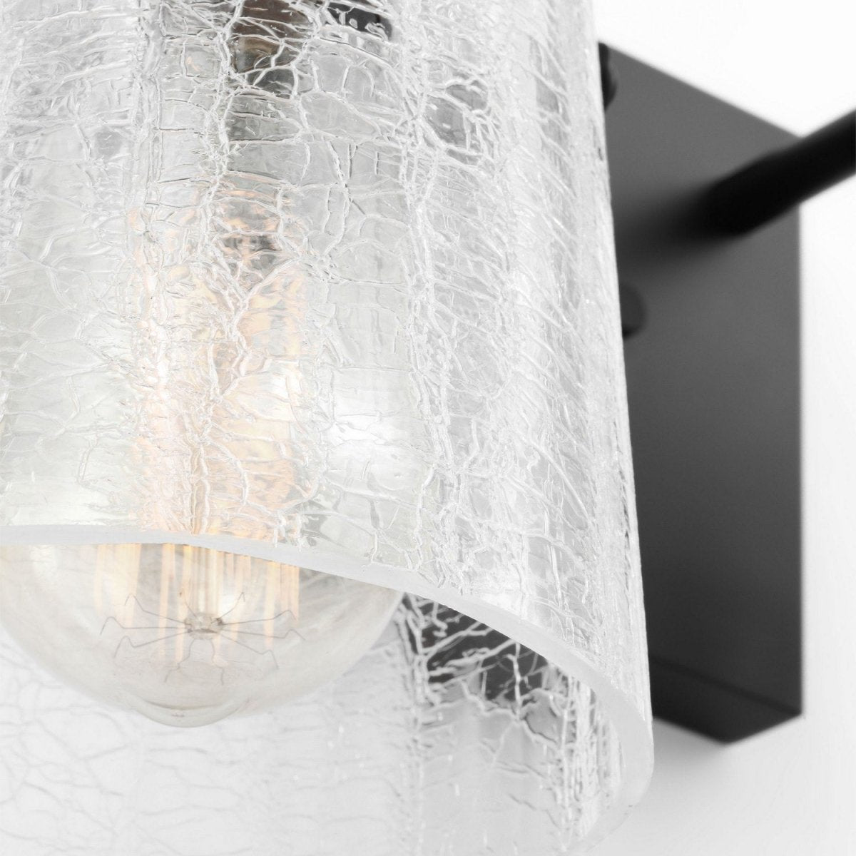 Luminaire de vanité Crofton - Laiton satiné Verre craquelé transparent 33 3/8" by Visual Comfort Studio | Luminaires & cie