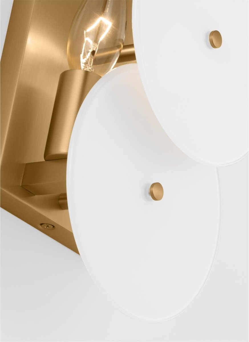 Luminaire de vanité Emery - by Visual Comfort Studio | Luminaires & cie