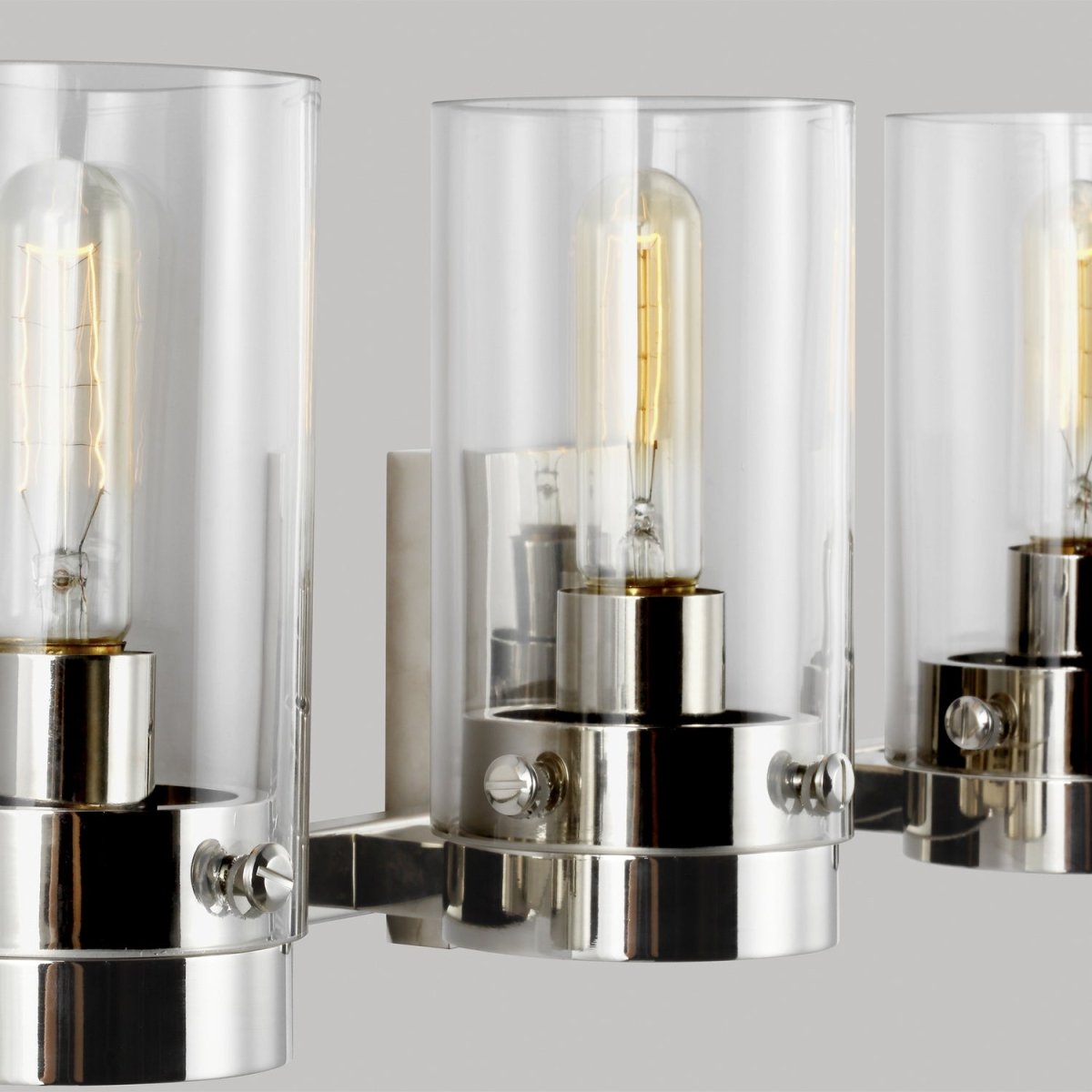 Luminaire de vanité Garrett - Fer vieilli 29 1/4" by Visual Comfort Studio | Luminaires & cie
