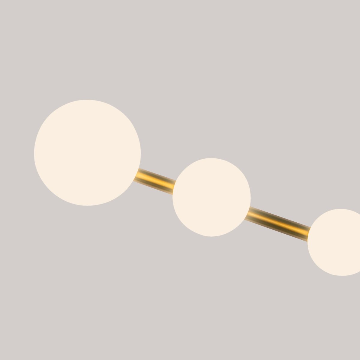 Luminaire de vanité Juniper - Gold - or / Verre d'Opale by Kuzco Lighting | Luminaires & cie