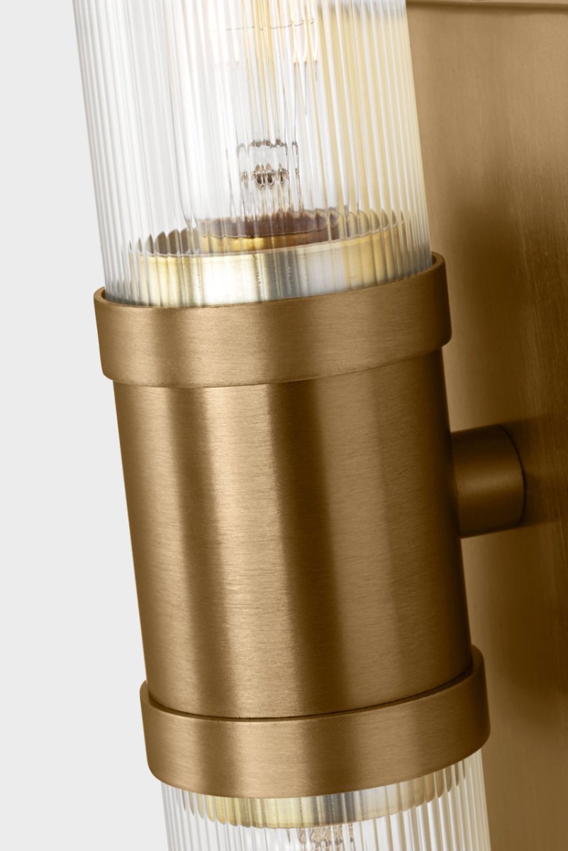 Luminaire de vanité Keaton - Nickel brossé Transparent strié 30" by Visual Comfort Studio | Luminaires & cie
