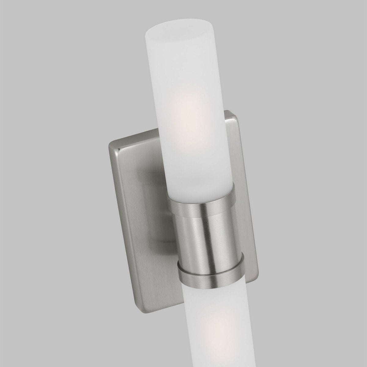 Luminaire de vanité Keaton - Nickel brossé Transparent strié 30" by Visual Comfort Studio | Luminaires & cie