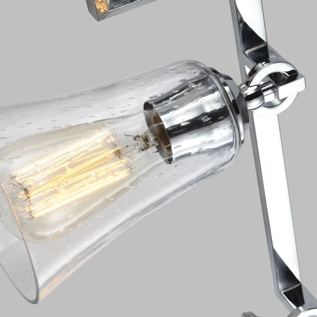Luminaire de vanité Monterro - Nickel satiné 30 1/4" by Visual Comfort Studio | Luminaires & cie
