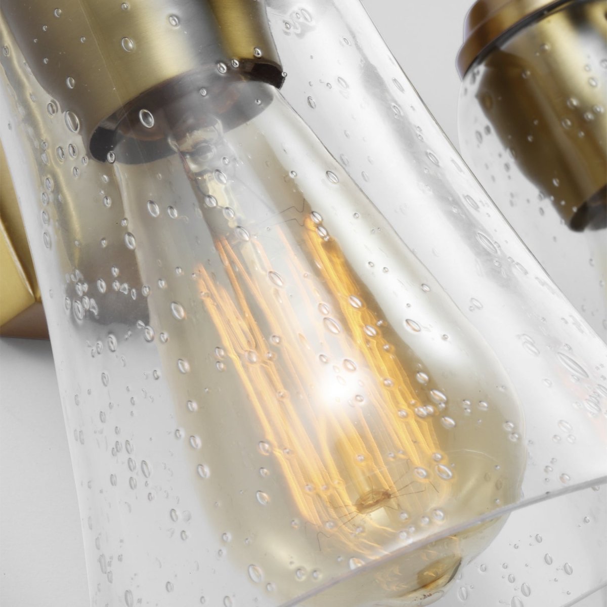 Luminaire de vanité Monterro - Nickel satiné 30 1/4" by Visual Comfort Studio | Luminaires & cie