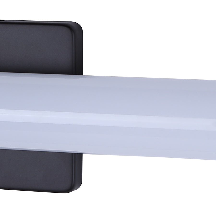 Luminaire de vanité Osten - Nickel brossé 30" by Canarm | Luminaires & cie