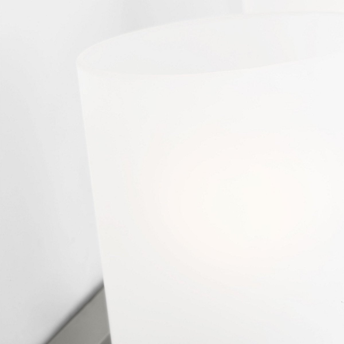 Luminaire de vanité Rhode - Laiton satiné 27" by Visual Comfort Studio | Luminaires & cie