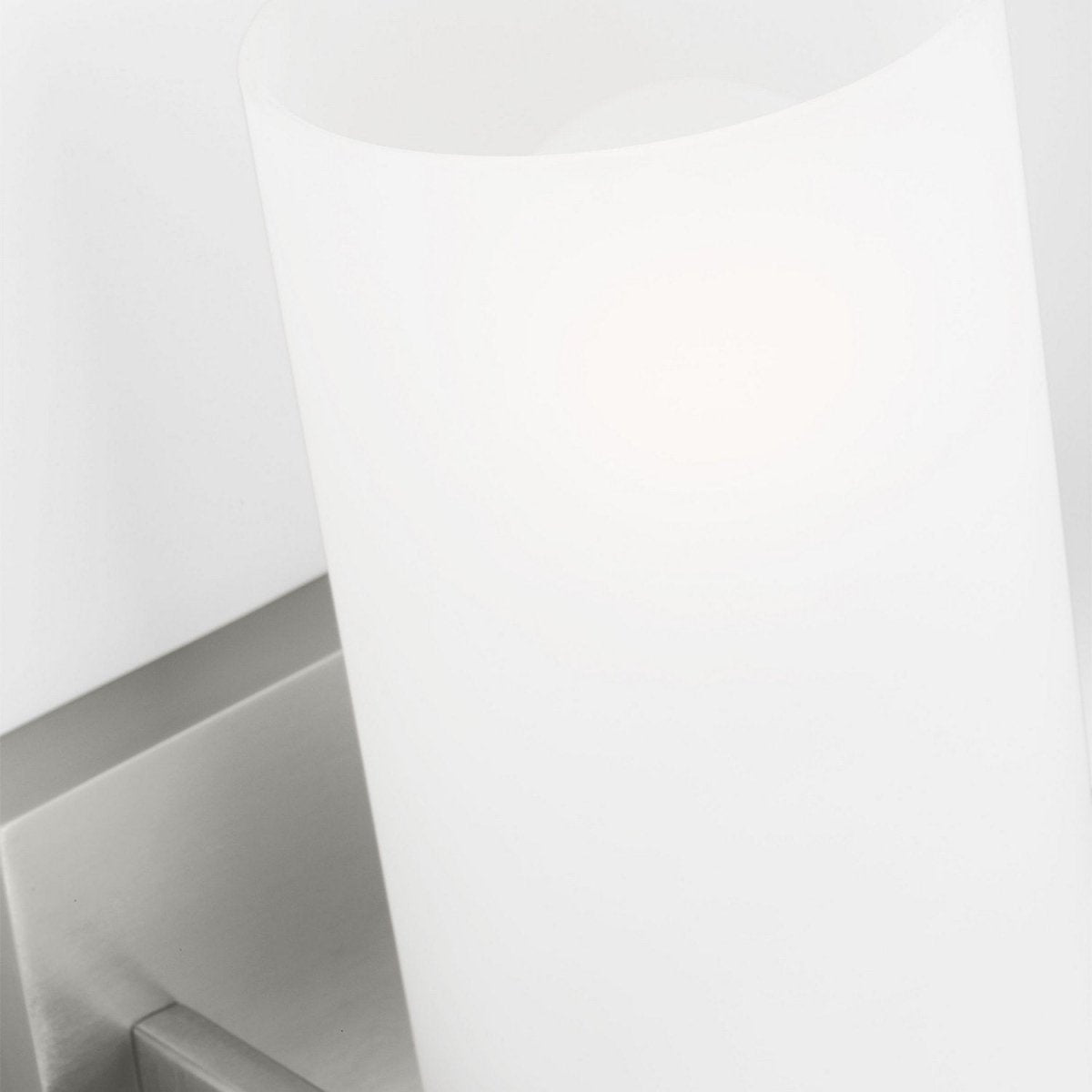 Luminaire de vanité Rhode - Laiton satiné 27" by Visual Comfort Studio | Luminaires & cie
