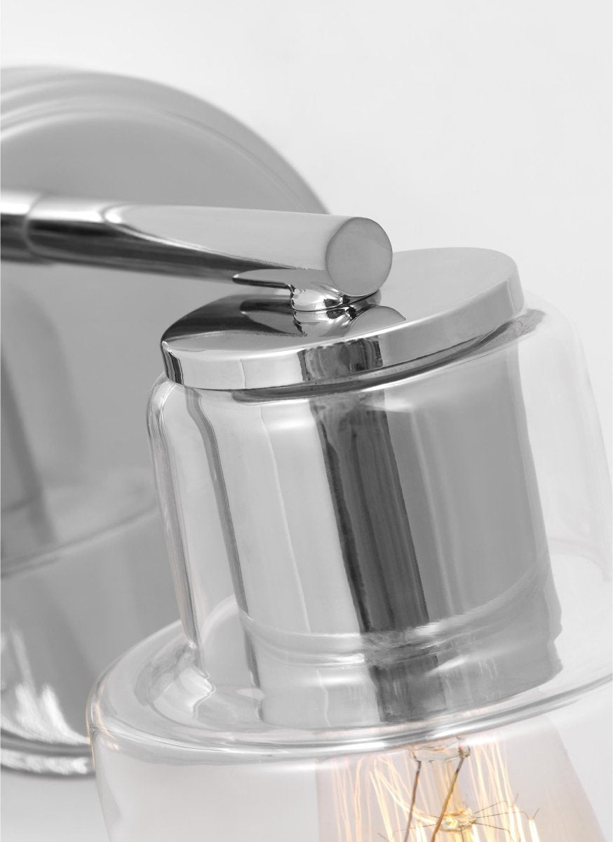 Luminaire de vanité Sayward - Chrome 5" by Visual Comfort Studio | Luminaires & cie