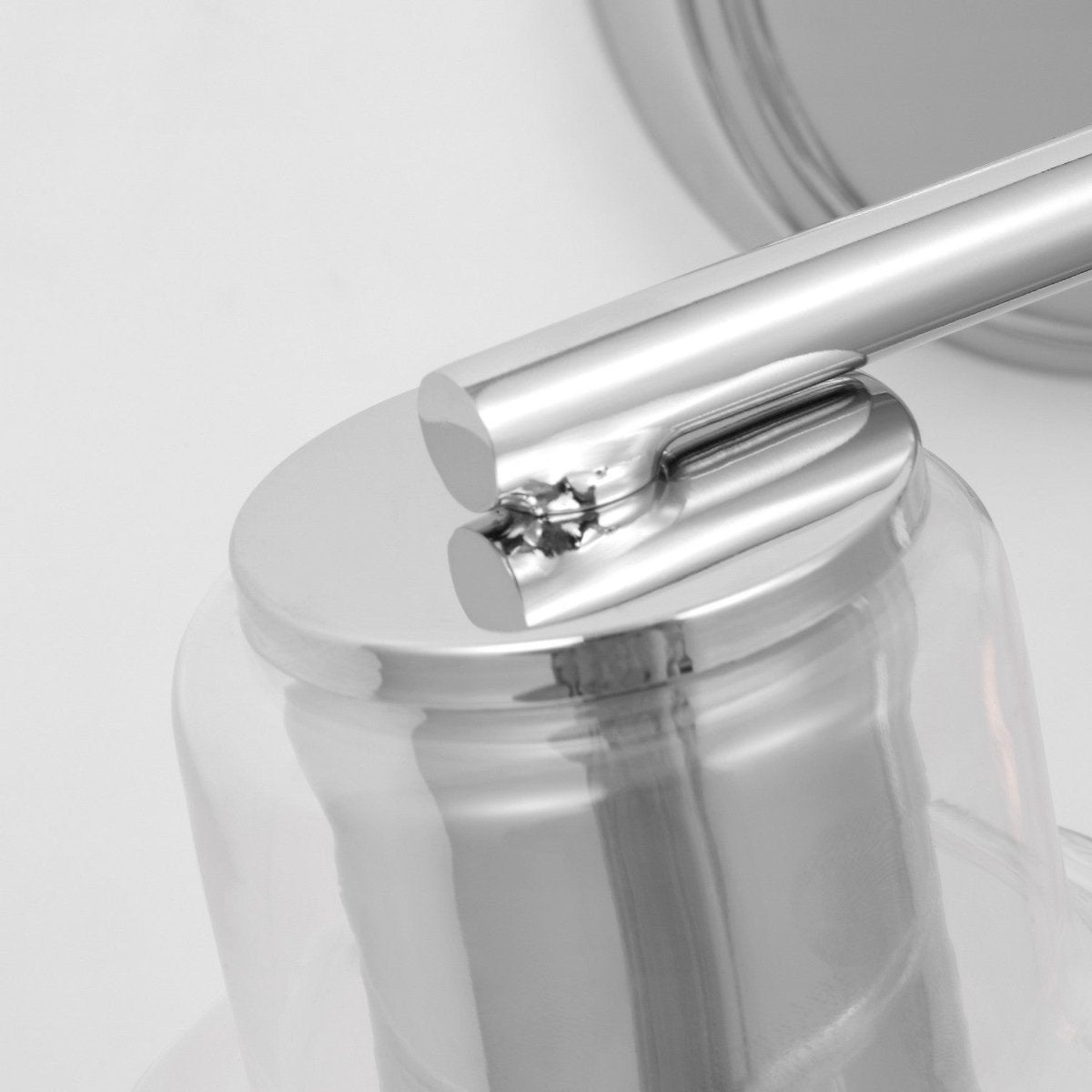 Luminaire de vanité Sayward - Laiton satiné 32 3/8" by Visual Comfort Studio | Luminaires & cie