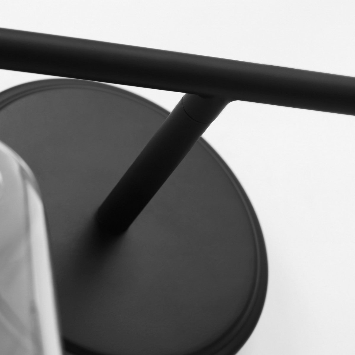 Luminaire de vanité Sayward - Laiton satiné 32 3/8" by Visual Comfort Studio | Luminaires & cie