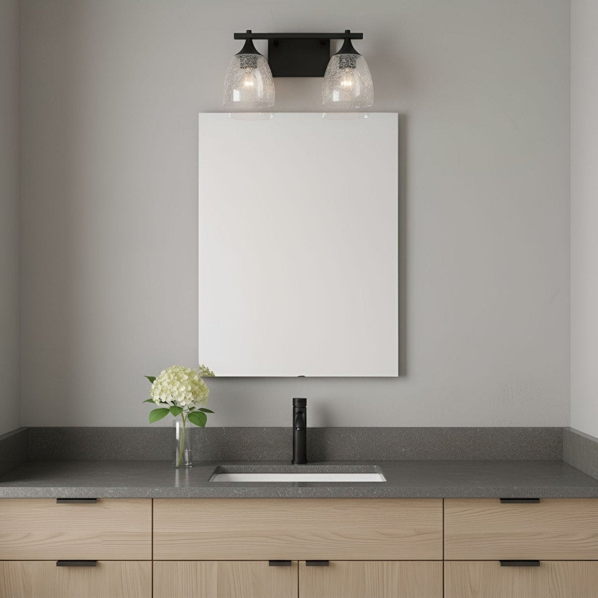 Luminaire de vanité Toffino - Laiton satiné Verre craquelé transparent 36" by Visual Comfort Studio | Luminaires & cie