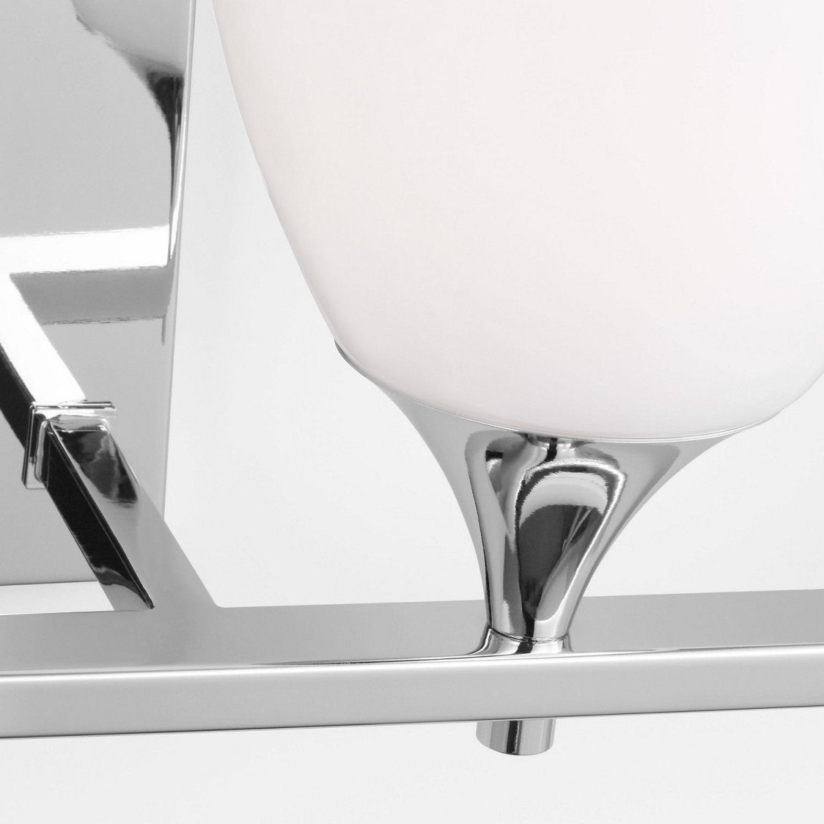 Luminaire de vanité Toffino - Laiton satiné Verre craquelé transparent 36" by Visual Comfort Studio | Luminaires & cie