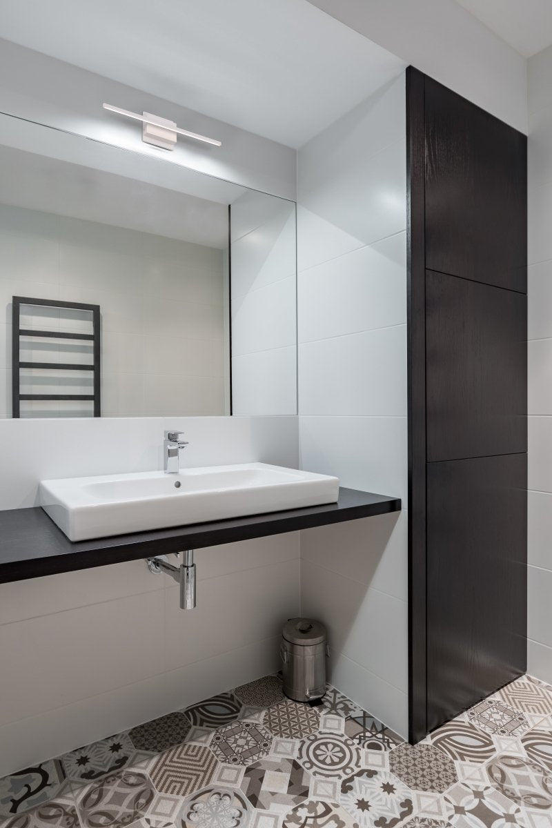 Luminaire de vanité Vega Minor - Blanc 24" by Kuzco Lighting | Luminaires & cie