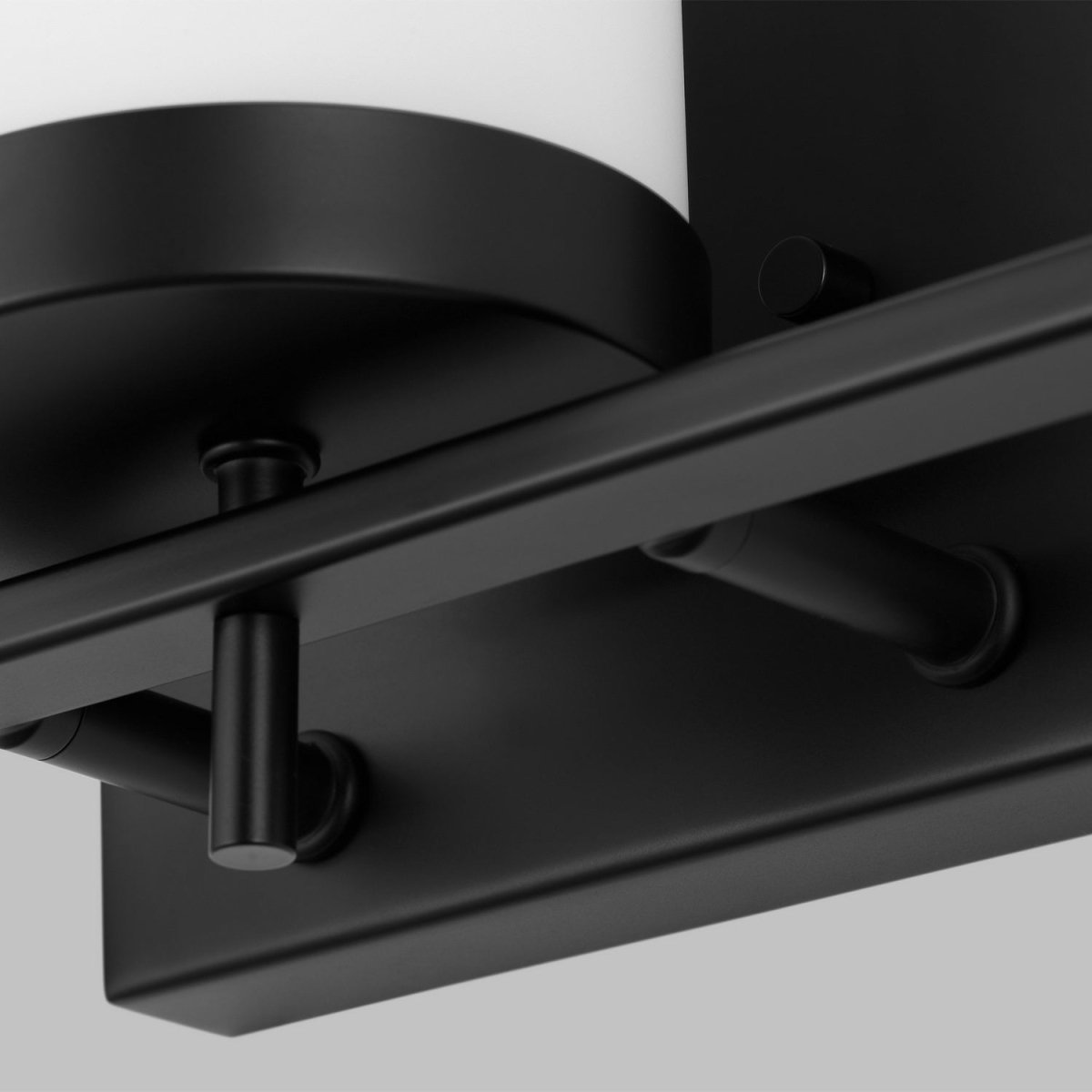 Luminaire de vanité Zire - Nickel brossé 34" by Visual Comfort Studio | Luminaires & cie