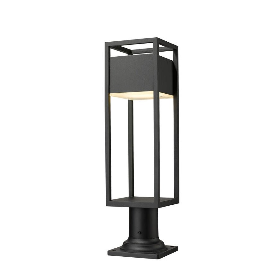 Luminaire extérieur sur socle Barwick R - 6 1/4" by Z - Lite | Luminaires & cie