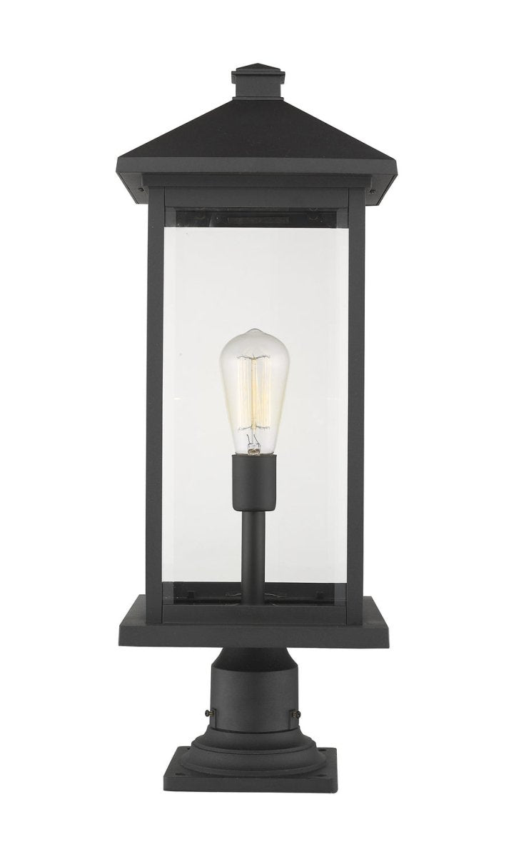 Luminaire extérieur sur socle Portland - Noir by Z-Lite | Luminaires & cie