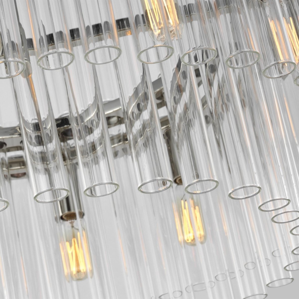 Lustre Beckett - Laiton bruni 32" by Visual Comfort Studio | Luminaires & cie