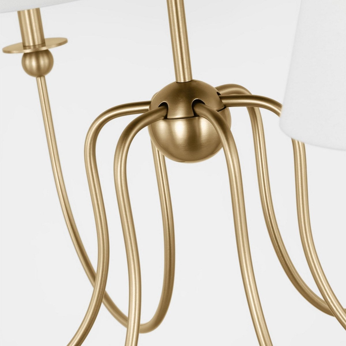 Lustre Elsay - Laiton satiné 29 3/4" by Visual Comfort Studio | Luminaires & cie