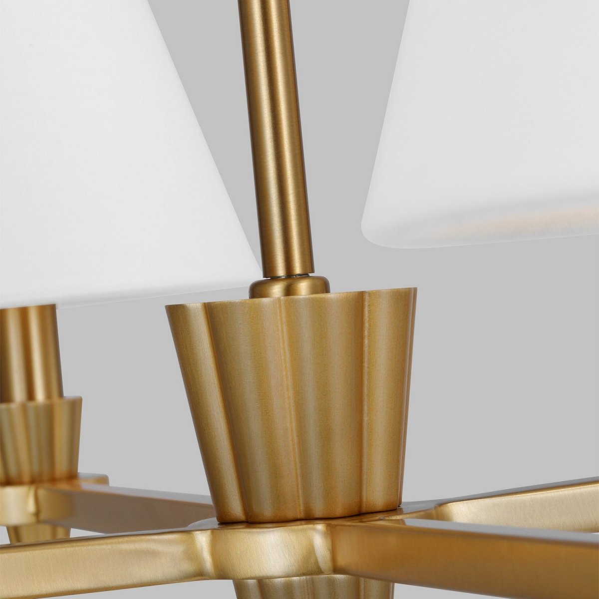Lustre Paisley - 36" by Visual Comfort Studio | Luminaires & cie