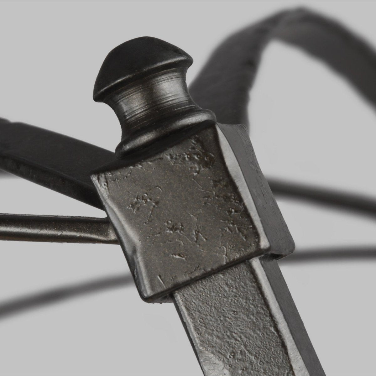 Lustre Thayer - Acier Smith 23 1/8" by Visual Comfort Studio | Luminaires & cie