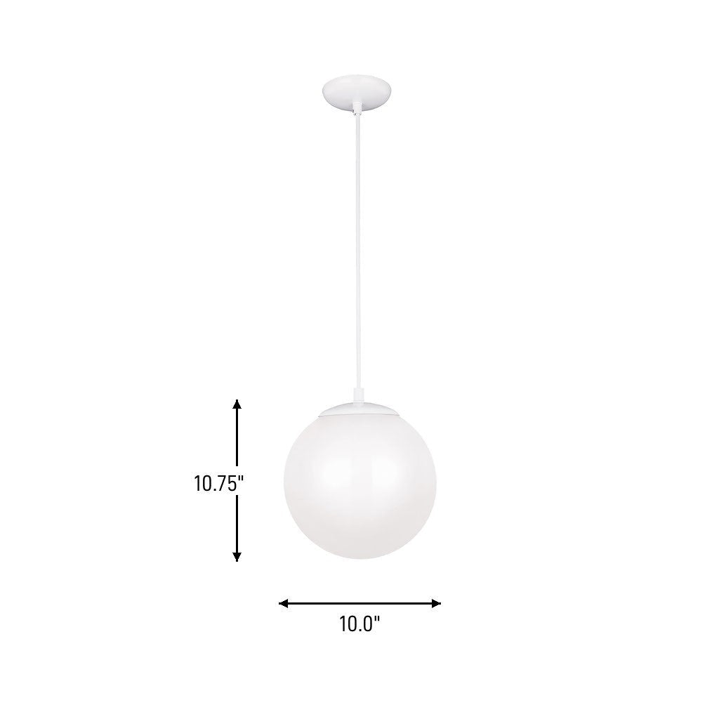 Mini-suspension Leo - Hanging Globe - Satin Brass Clear Seeded 14 by Visual Comfort Studio | Luminaires & cie