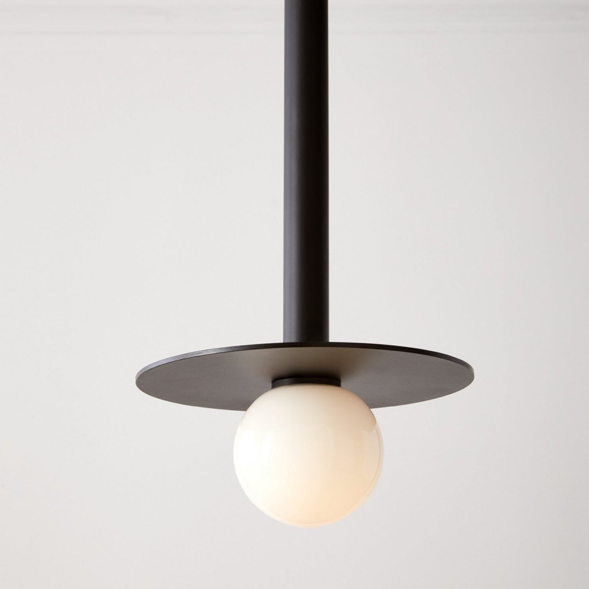 Mini-suspension Nodes - Blanc mat 20" by Visual Comfort Studio | Luminaires & cie